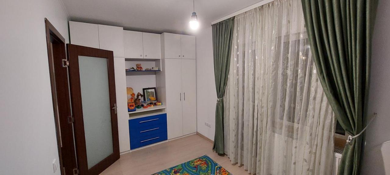 Apartament Cu 3 Camere Клуж-Напока Экстерьер фото
